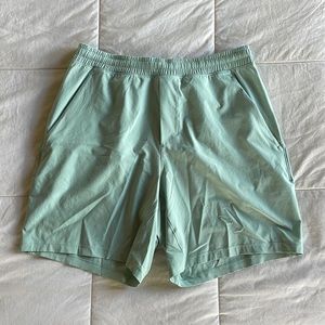 Lululemon Pace Breaker Mens Shorts 7”